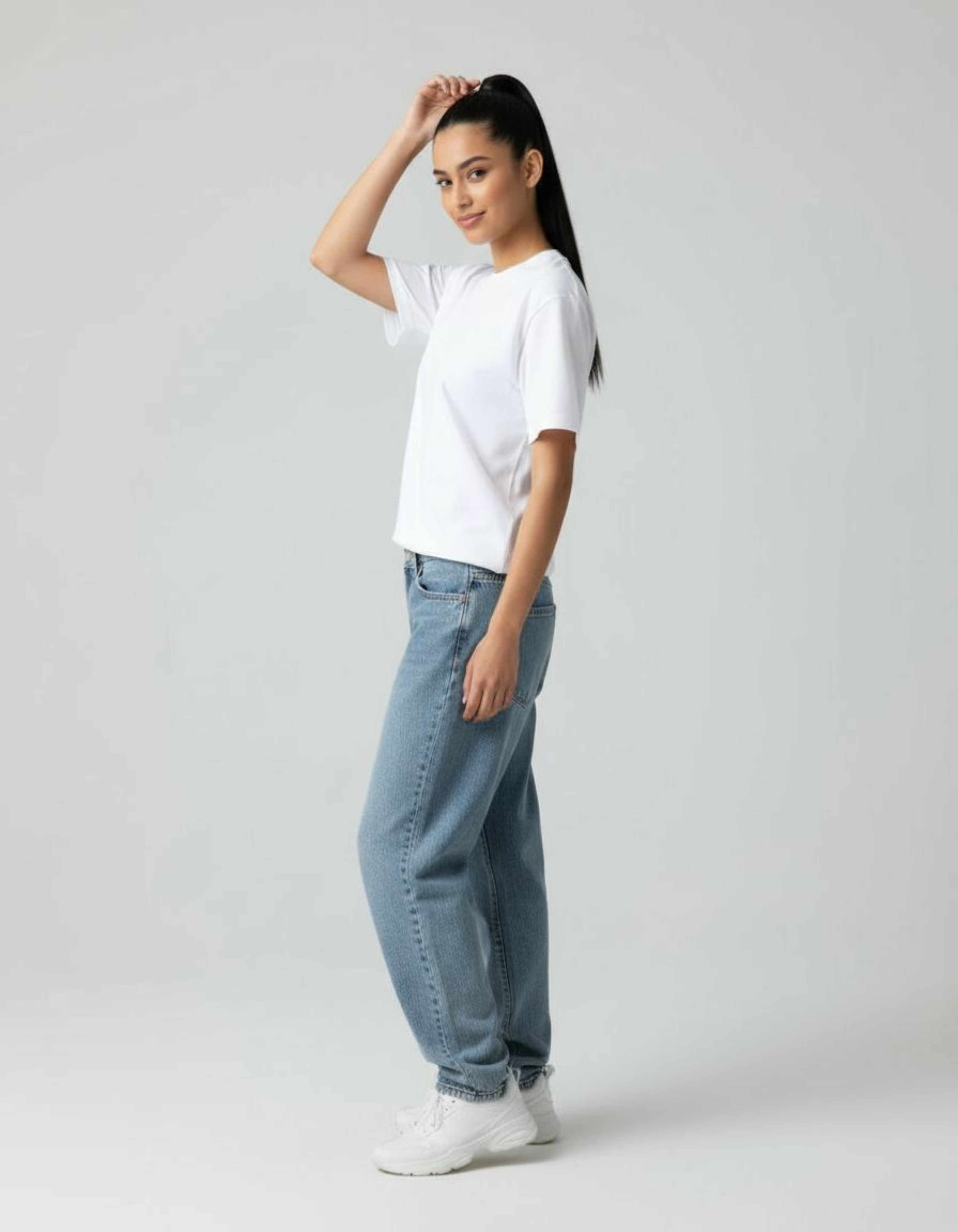 White Queen of Hearts Oversized Printed T-Shirt